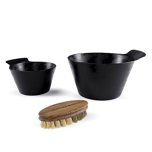 Torc Black Terracotta Bowls