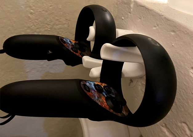 Oculus Touch Controller 2nd Gen (for Quest and Rift S) Wall Mount