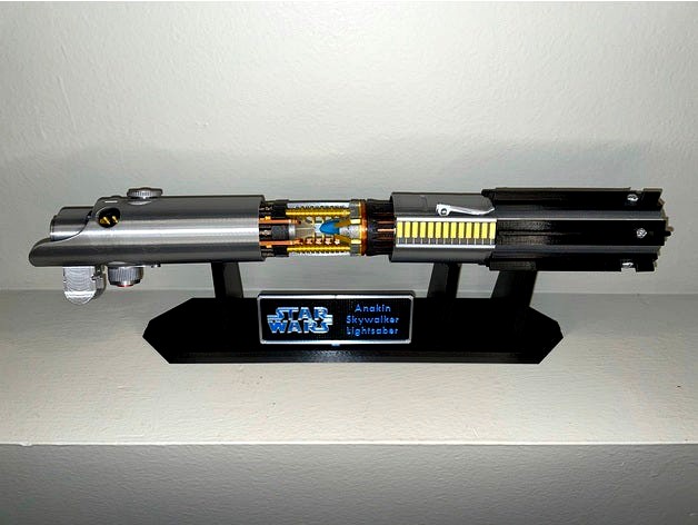 Anakin Skywalker Lightsaber Crystal Reveal by UnimatrixRed