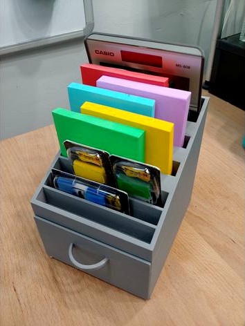 Sticky note holder with drawer by Srblc
