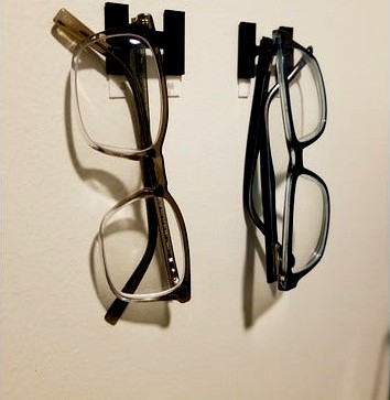 Glasses Holder by jameschin