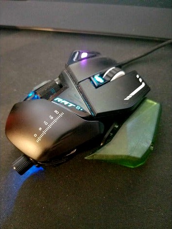 Madcatz Rat 8+ gaming mouse large side piece. by TheAverageBear