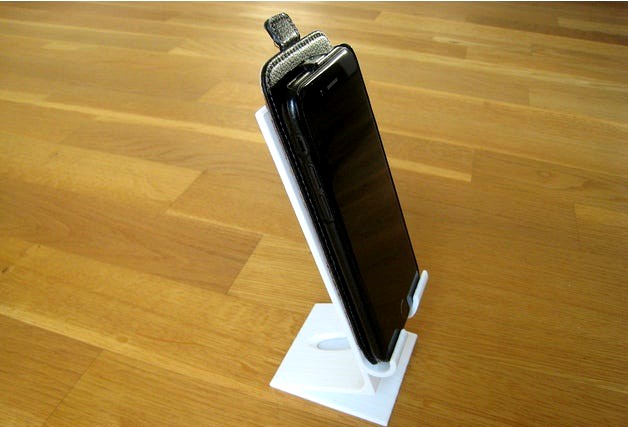 iPhone Smartphone Stand by Astrolab_Service