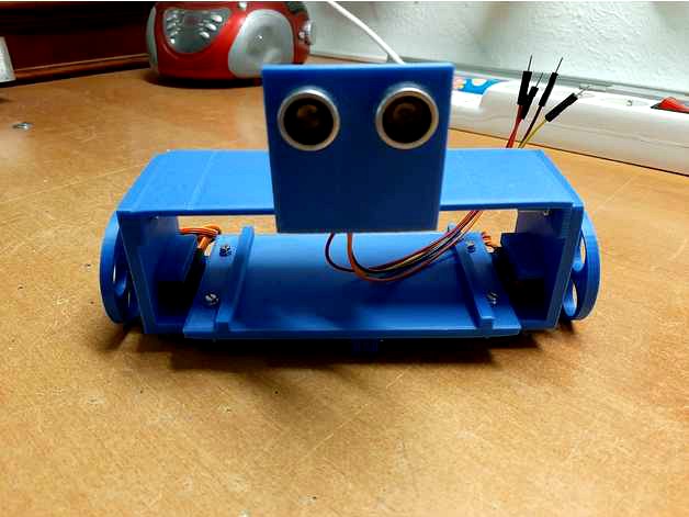 Arduino Robot Avoid Obstacles by Paolo_Buono
