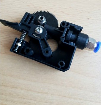 Stable Holder for Tube Push Fitting Connector (Titan Extruder - Tevo version) by teracor