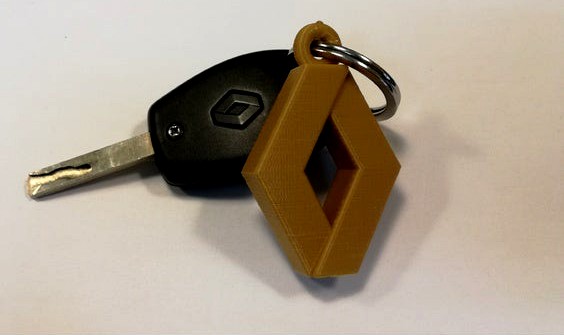 Renault keychain by dooit
