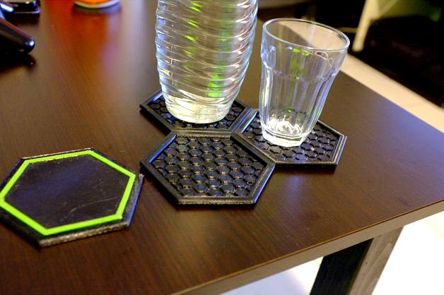 Hex Coaster by neonow