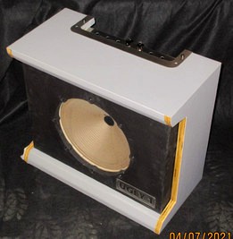 1960's Silvertone-Like Amplifier Cabinet