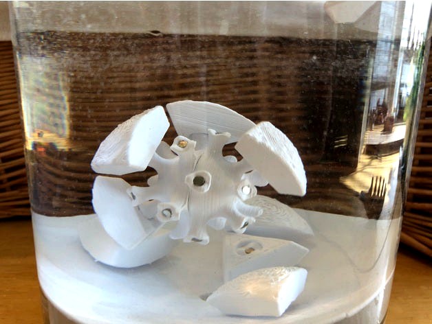 3D Printed COVID19 Vaccine – A Kinetic Sculpture by DaveMakesStuff