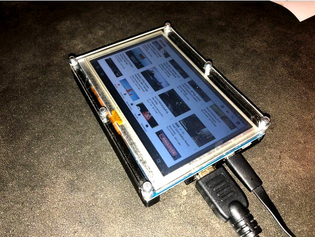 5 inches HDMI LCD Screen Enclosure by rpouetpouet
