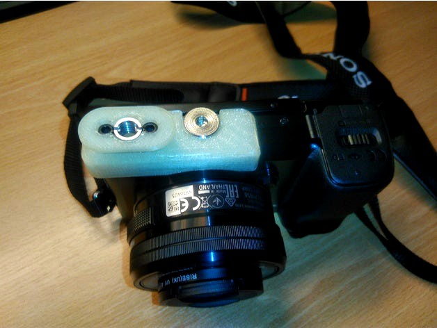 Sony A6000 Improved Camera Holster by Bloodhoundje