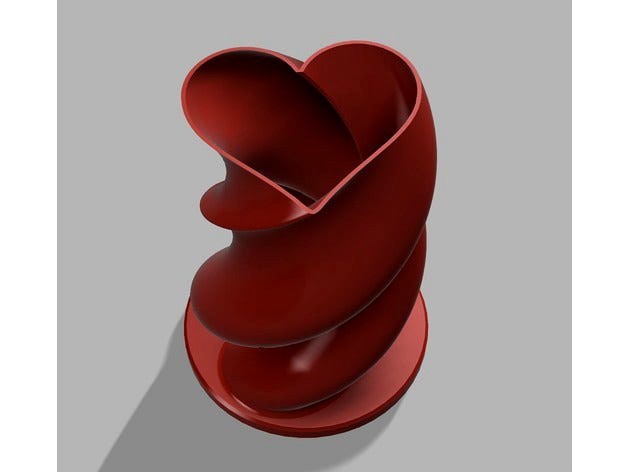 Twisted Heart Valentine's Vase by Athruz