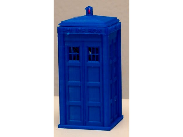 TARDIS Raspberry Pi Case with removeable Top and light by Kilianix