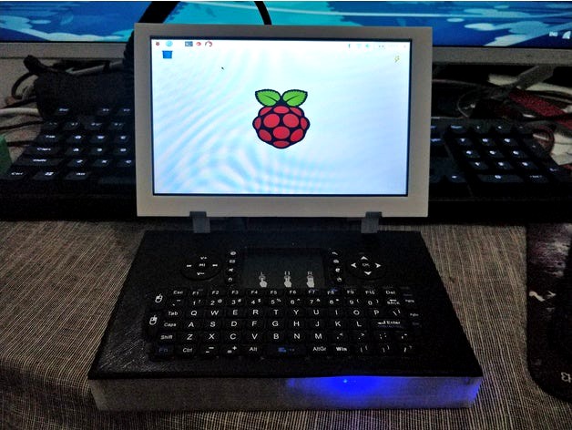 Budget solid Raspberry Pi laptop with 7 inch screen by bingliang