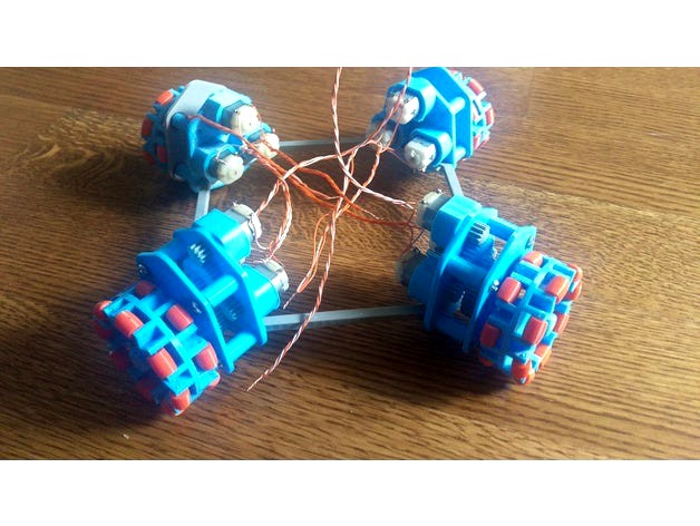 100% 3D Printable X-Drive Robot by Zink_