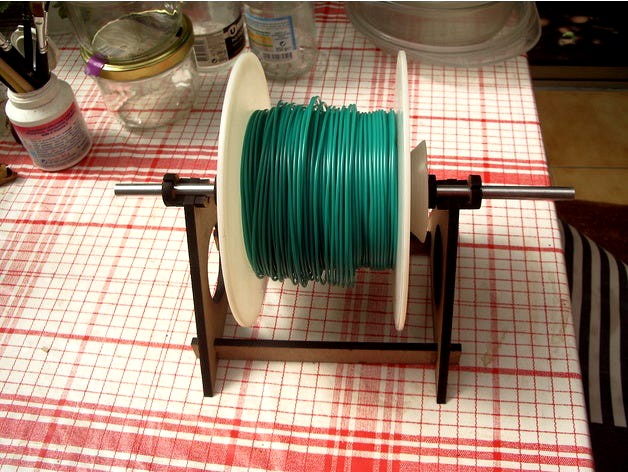 quick change filament spool holder for different shape of spool by jfrocchini