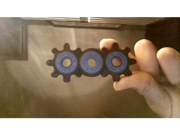 2 Prong gear spinner by Nate_The_Great777