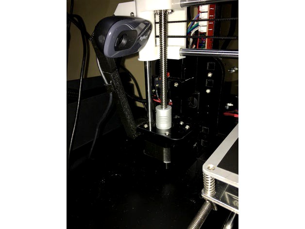 Logitech C270 holder for Anet A8 by mousmoul