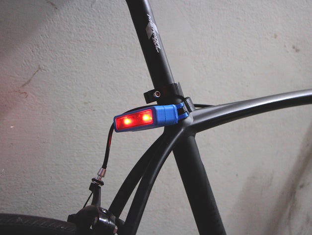 LEA Bicycle Light (Low Energy Automatic) by EduardoChamorro