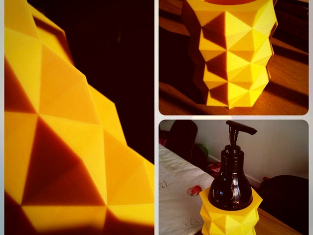Prism Vase by JesusRT