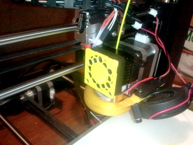 40mm Extruder fan grille (Wanhao Di3/Maker Select) by Dracos