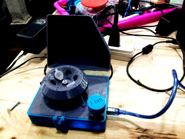 DIYbio Centrifuge  by MakerZoo