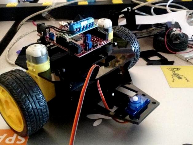 Laser Cut Robot Kit - based off Pee Wee Rover by VirgilVox