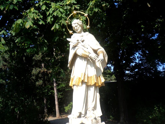 Statue von St. Johann Nepomuk by goennerl