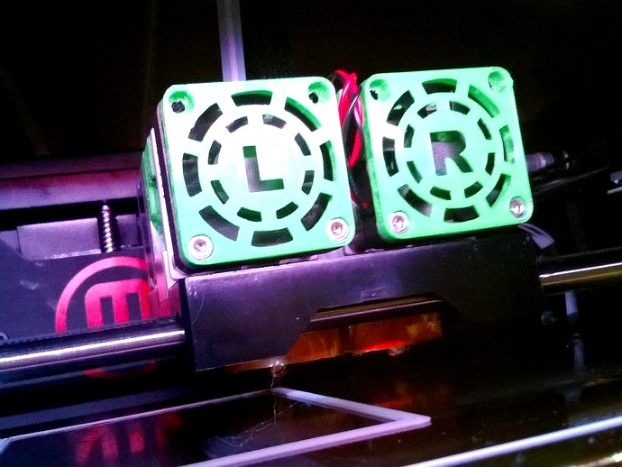 Fan Cover for MakerBot Replicator 2X by ten13th