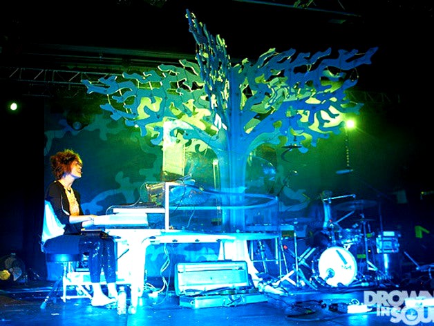 Imogen Heap 2010 tour tree by richgain