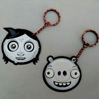 2X KEYCHAIN EMOJIS