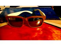 Sunglasses by cyamate