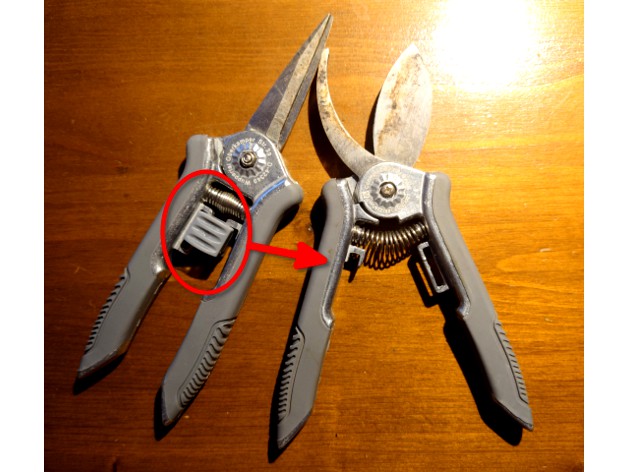 Lock for small garden shears/pruning scissors by lual