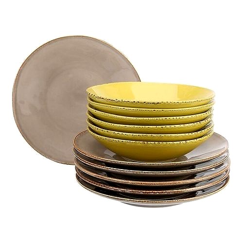 Dinnerware set