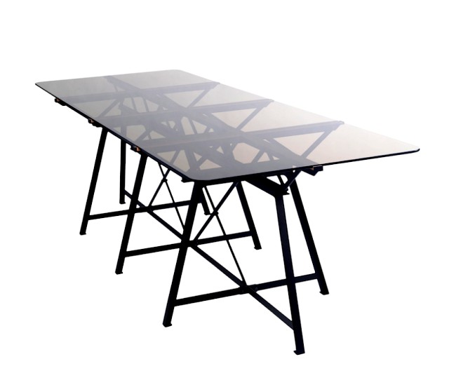 ENDLESS TABLE