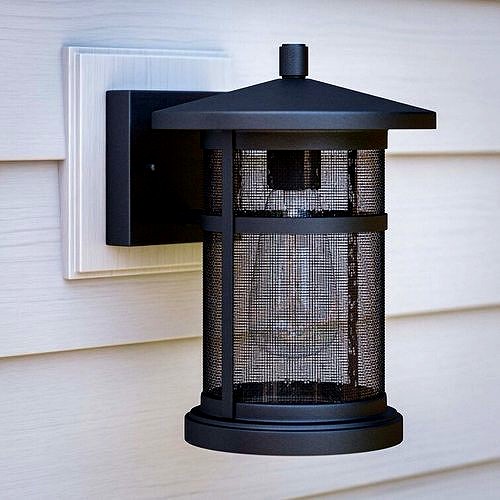 Outdoor Wall Lantern