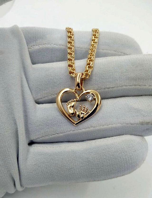 heart pendant