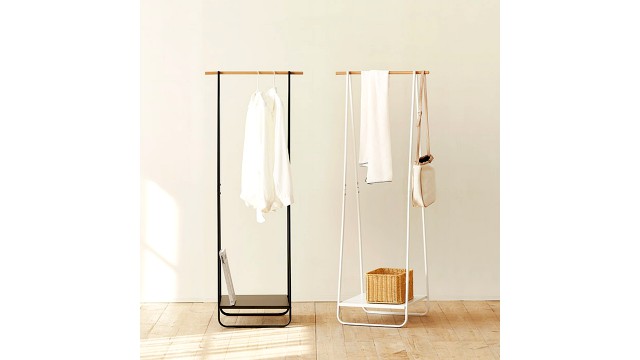 Nordic shelf hanger