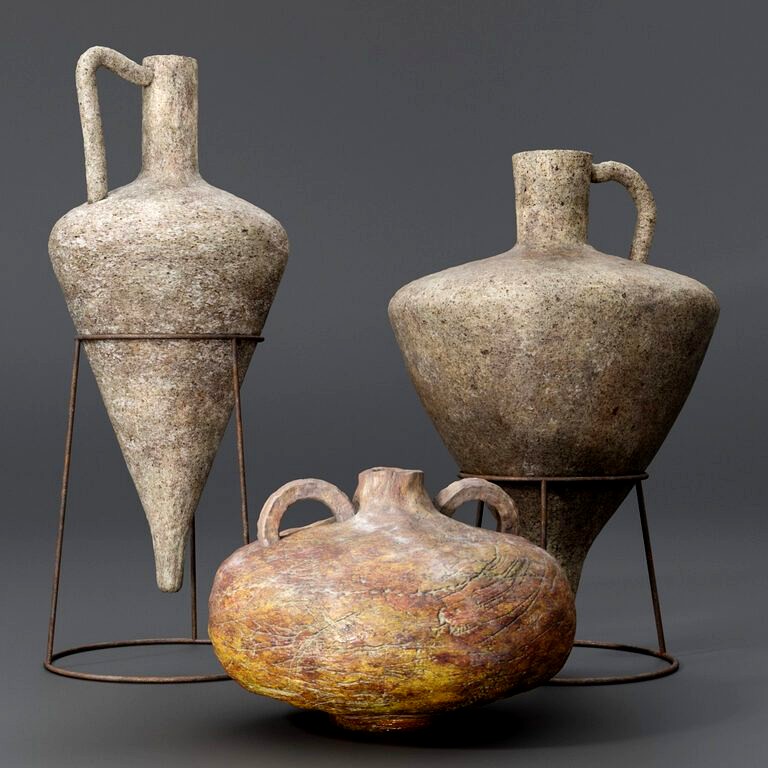Ancient amphora  (123739)