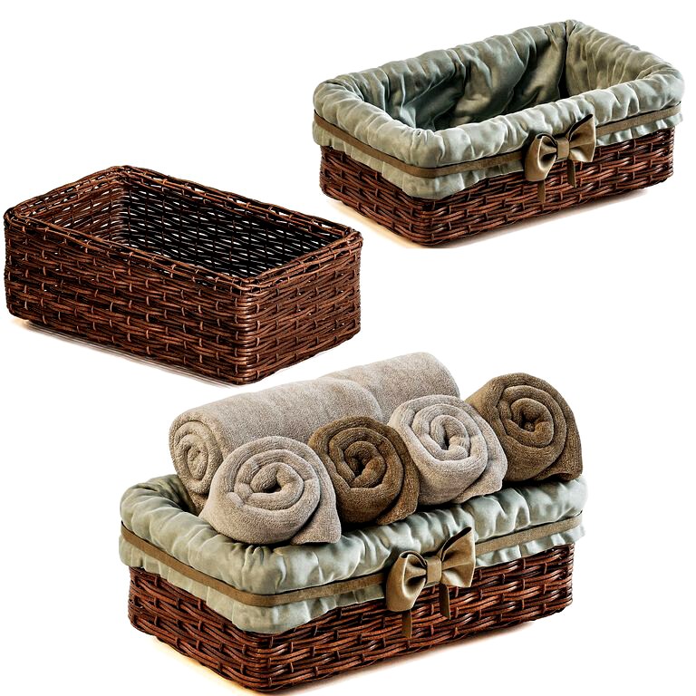Towels in a rattan basket (110161)