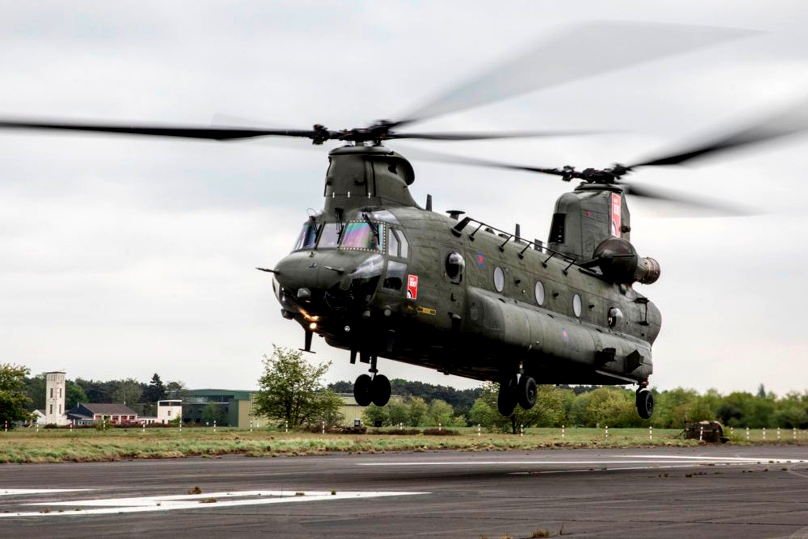 Royal Air Force - Chinook CH 47 Animated