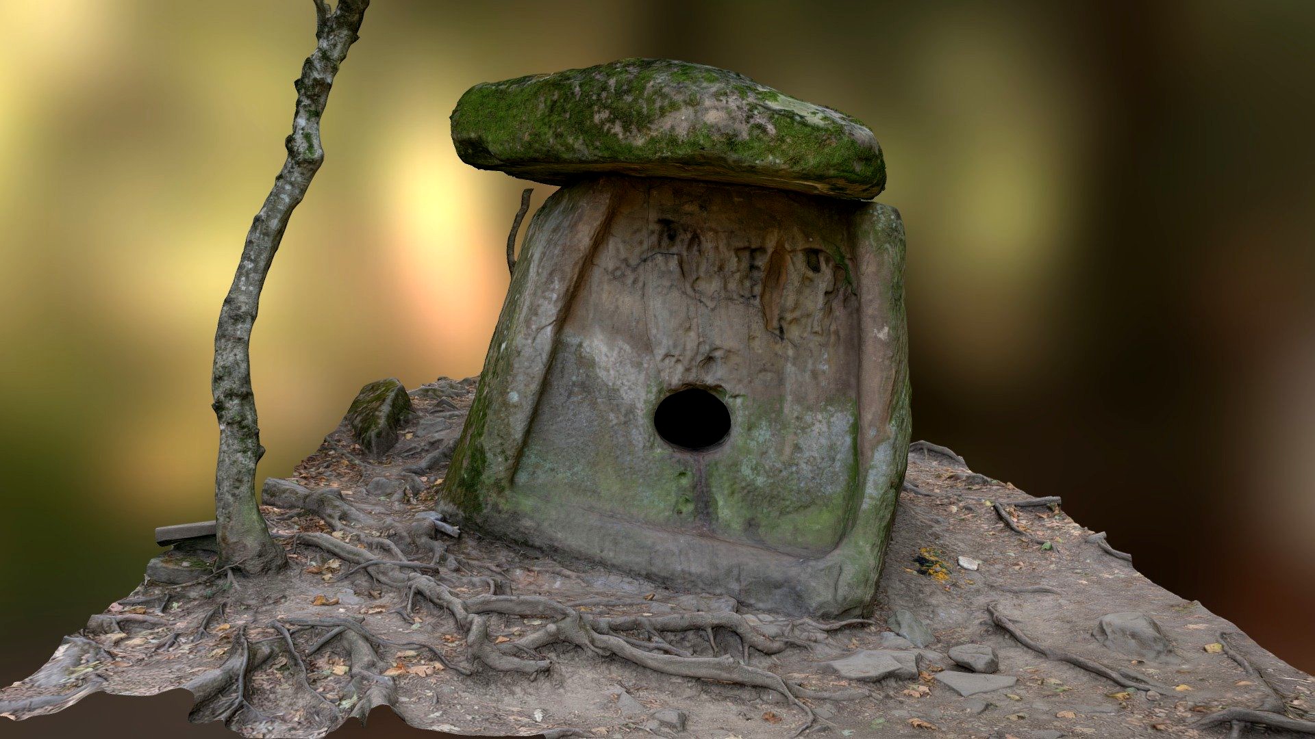 Dolmen in Pshada / Дольмен в Пшаде