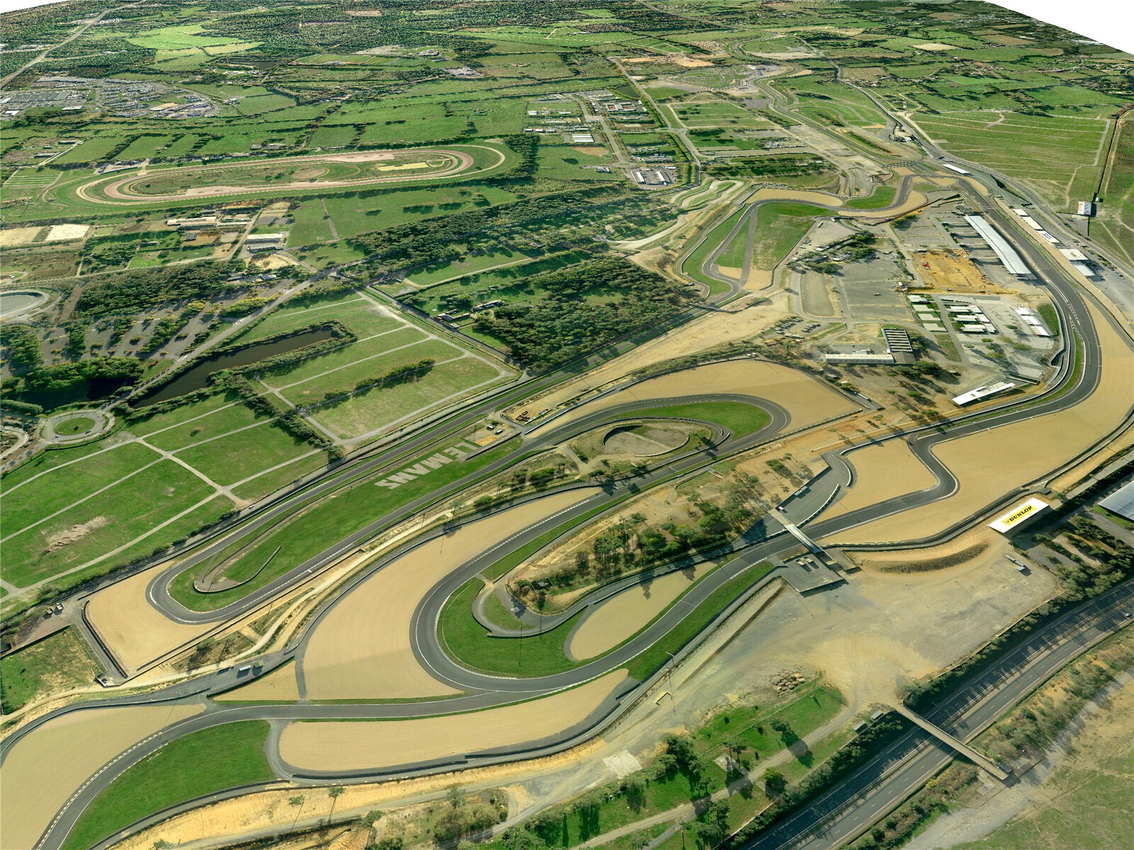 Le Mans Racing Circuit