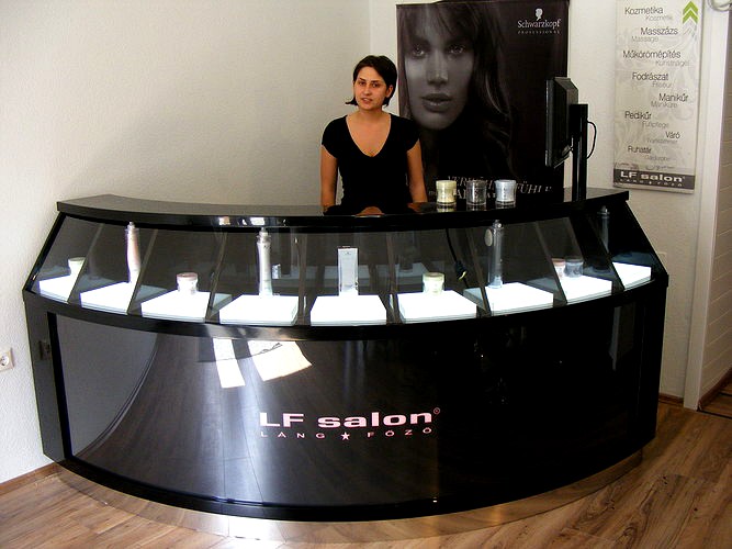 Reception desk