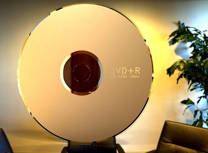 DVD