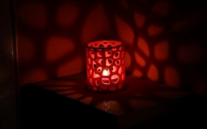 Voronoi tealight candel holder