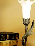 art nouveau lily lamp 2