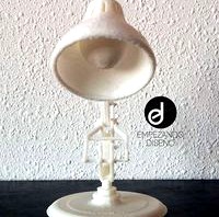 Luxo figure