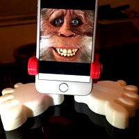 Big Foot (Phone Stand)