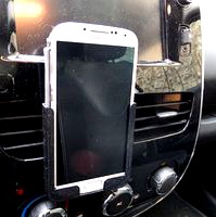 Renault Clio 4 - phone carrier shell with S4